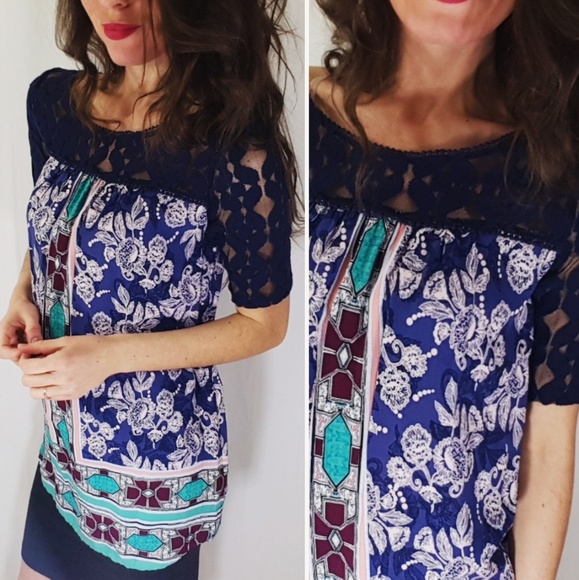 Anthropologie Tops - Anthropologie lace sleeve tunic top -B2